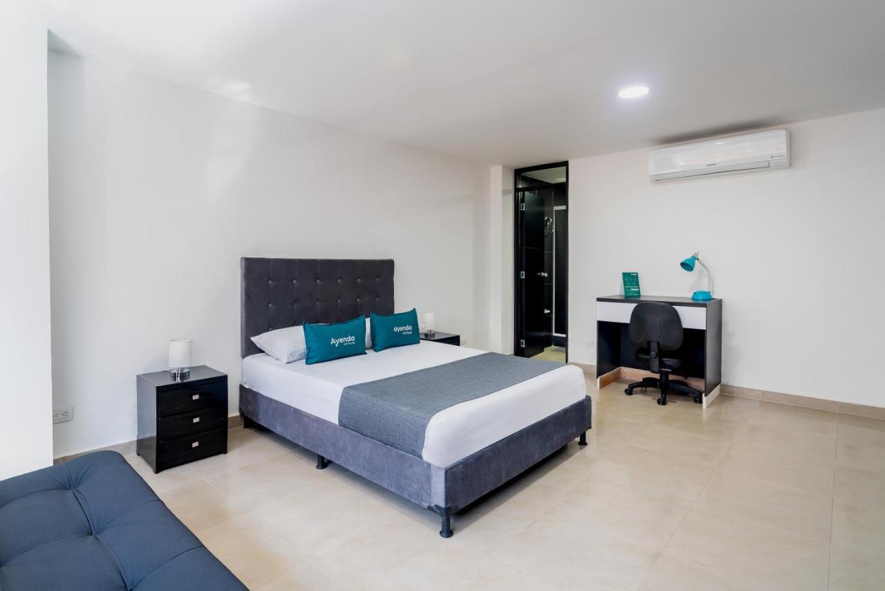 Ayenda Coliving La 78A Hotel เมเดยิน ภายนอก รูปภาพ