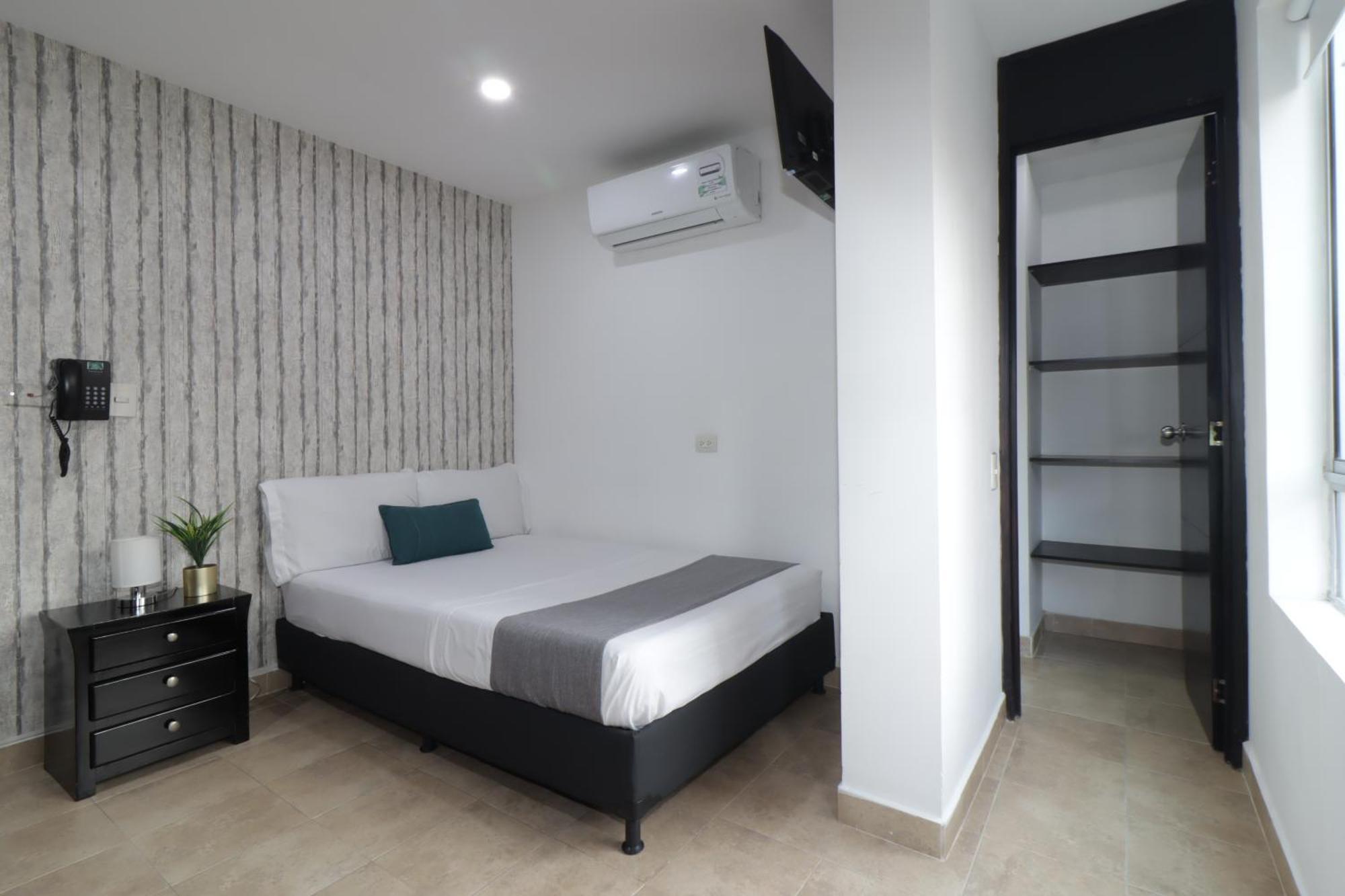 Ayenda Coliving La 78A Hotel เมเดยิน ภายนอก รูปภาพ