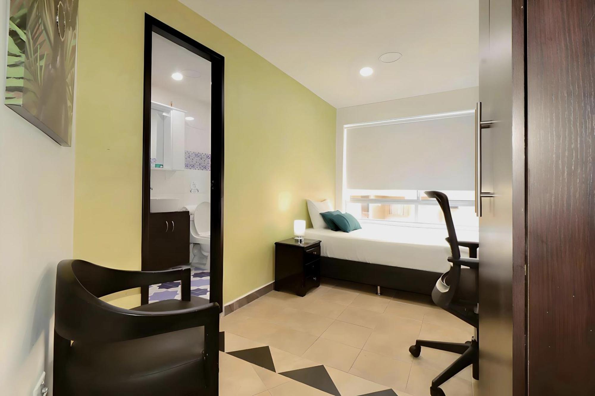 Ayenda Coliving La 78A Hotel เมเดยิน ภายนอก รูปภาพ